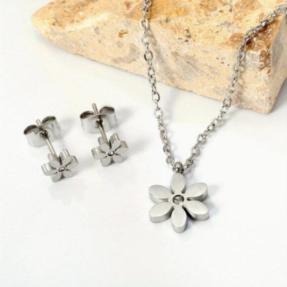 🍏50% OFF/3+...Dainty Daisy Flower Earrings/Necklace Set (Silver) - Picture 1 of 9